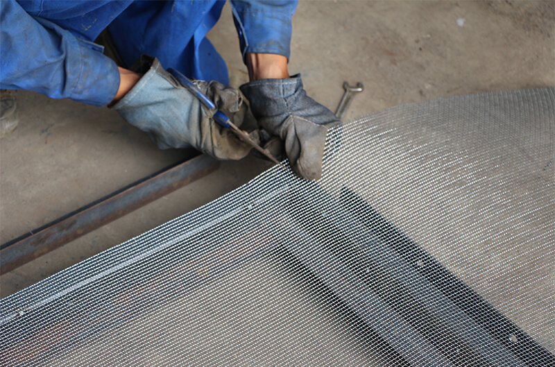 linear vibrating screen 7